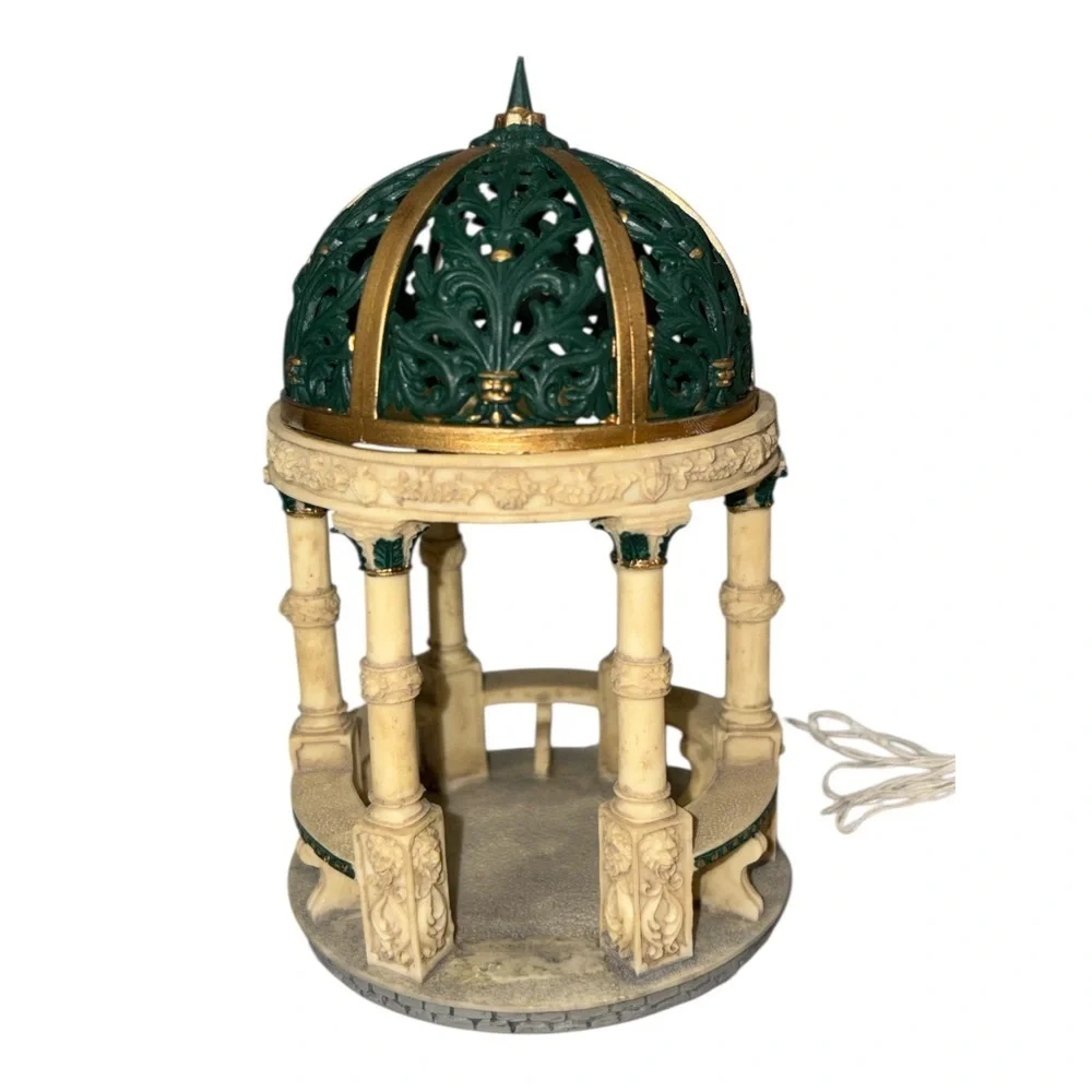 Vintage 1999 Lemax Village Collection Lighted Grand Gazebo #94384A Tested